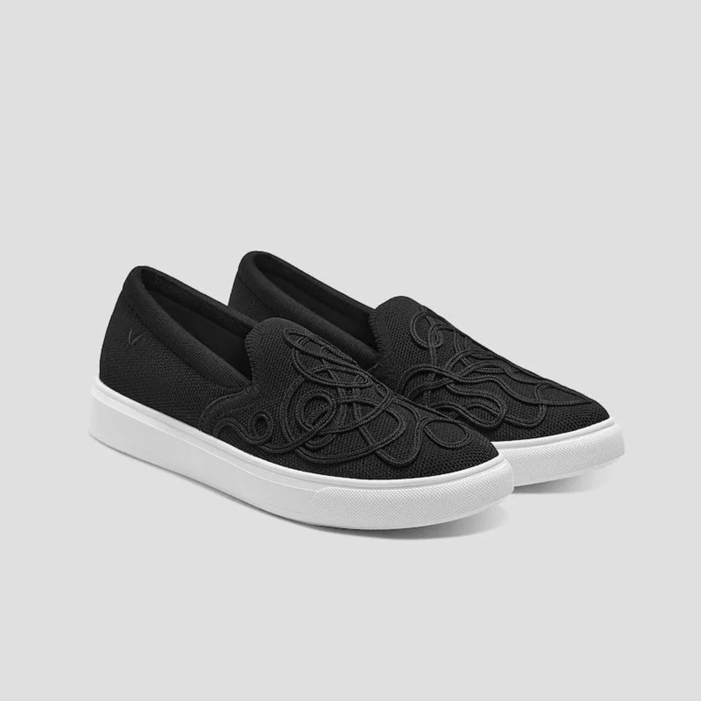 VIVAIA Black Embroidered Knit Slip On Sneakers Water Repellent Size EU 41 US 9.5